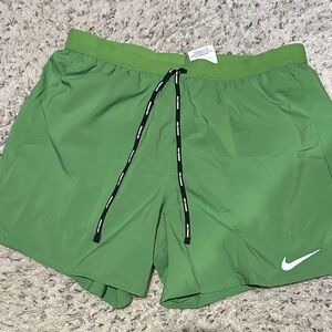 Nike Men's Green Athletic Shorts